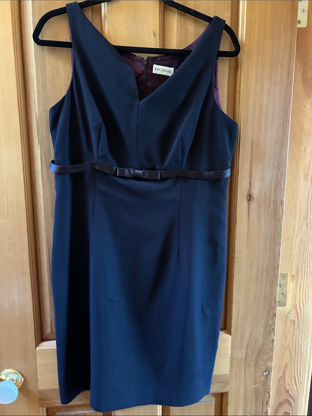 Ann Taylor Black Sleeveless Sheath Dress with Satin Waist Bow